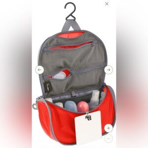 Sea to Summit toiletry bag